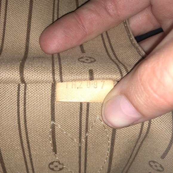 FINAL PRICE Authentic Louis Vuitton neverfull pm - Picture 8 of 8